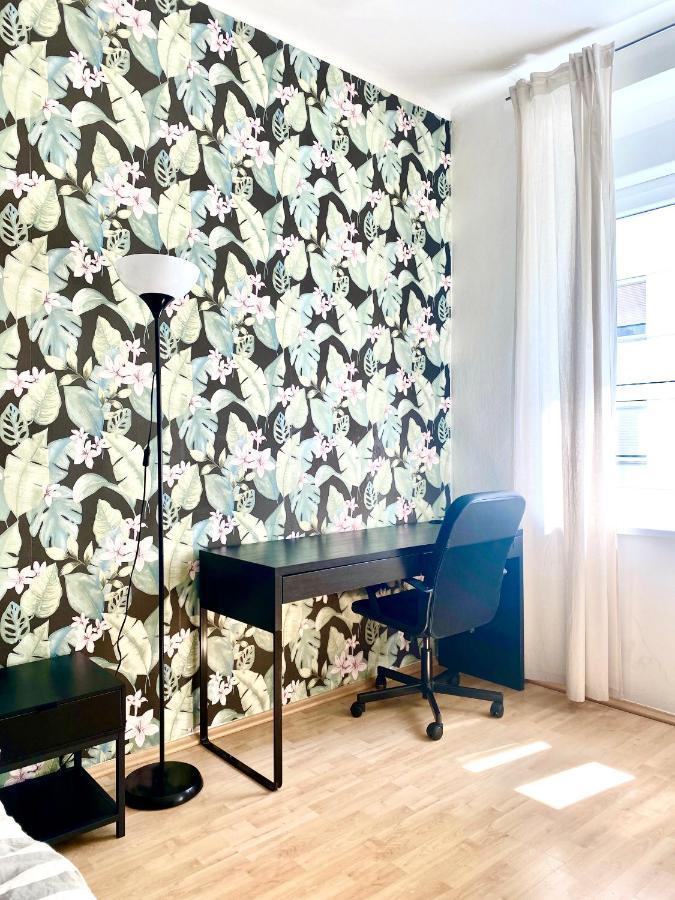 Central Comfy Apartment - Self Check-In غراتس المظهر الخارجي الصورة